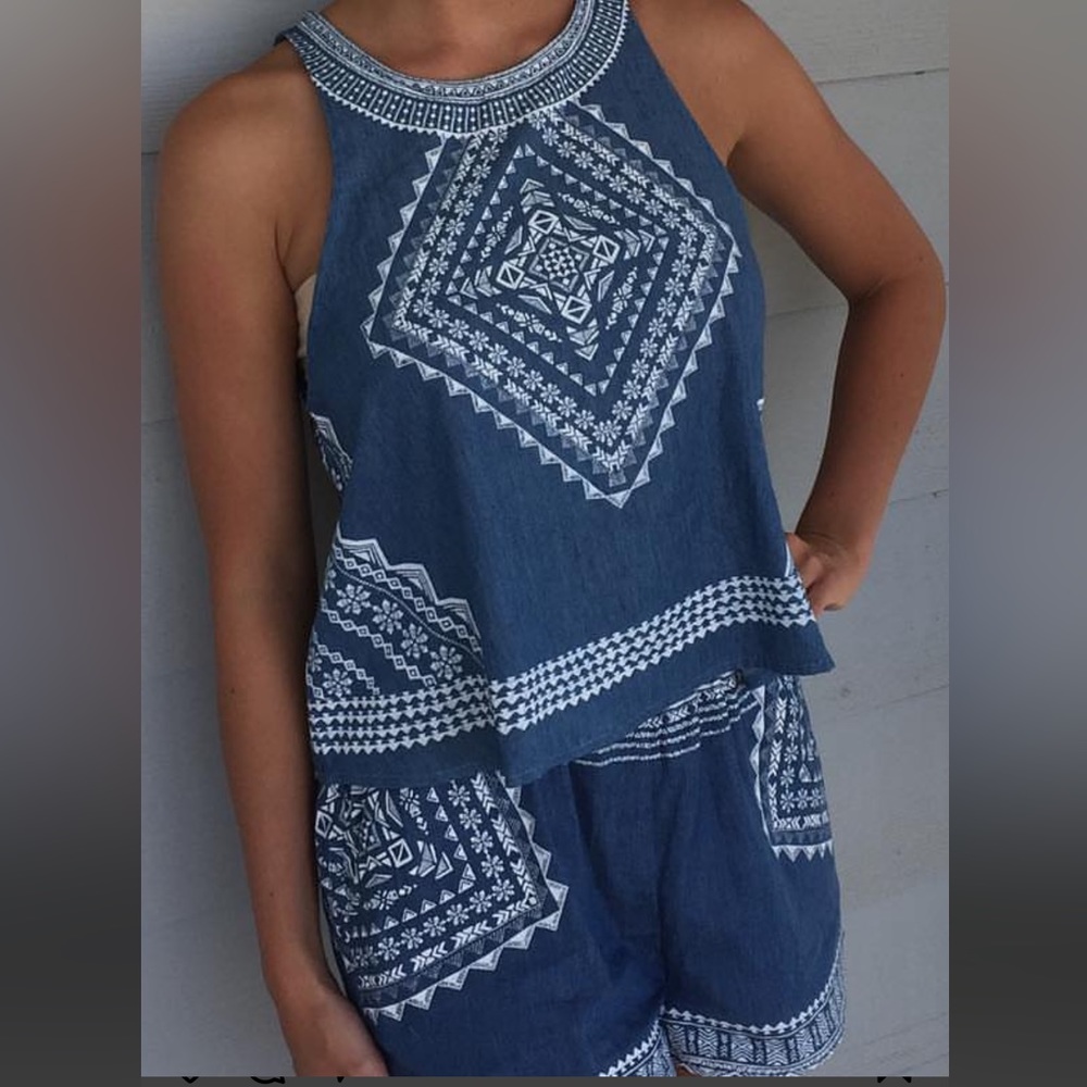Two Piece Set